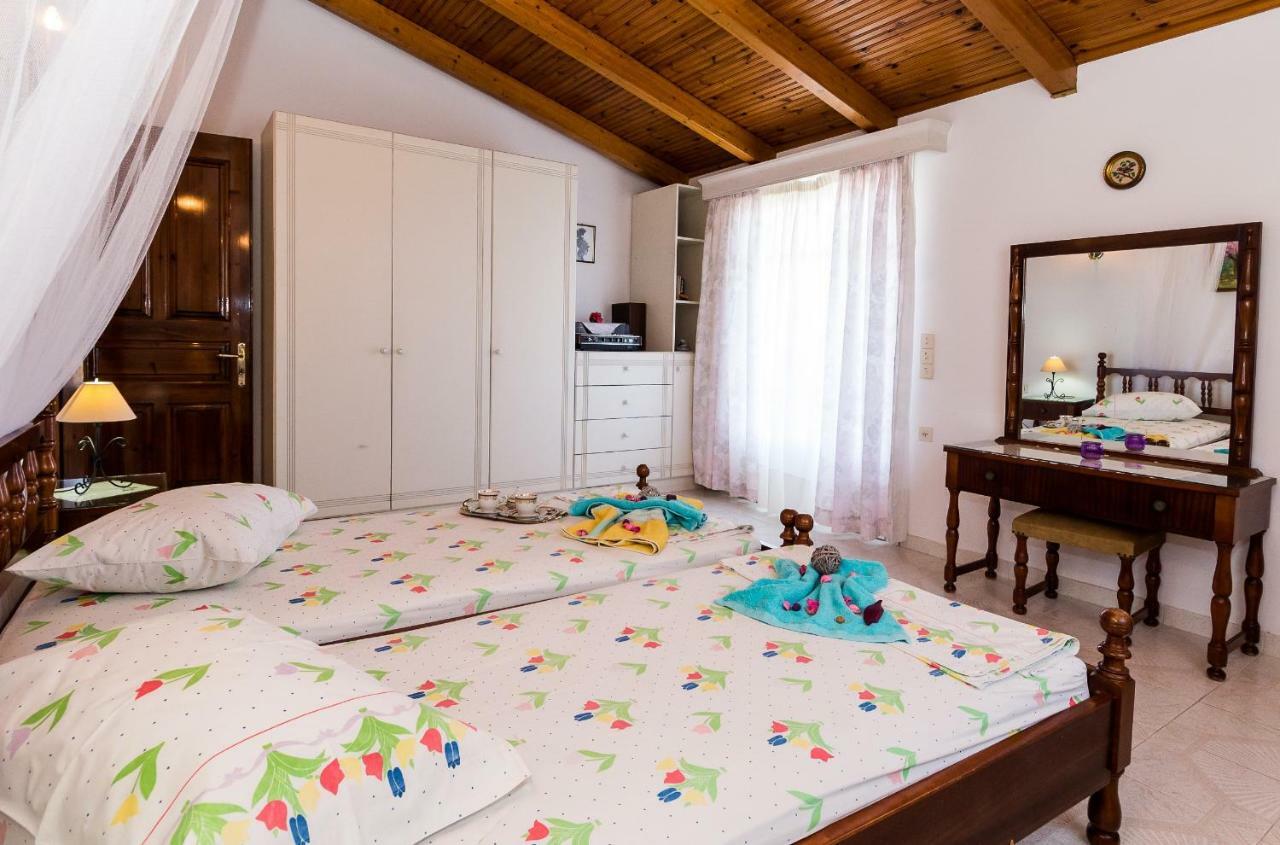 Villa Anna Apartments - 550M From The Beach, By Zantewize Vasilikí Екстериор снимка
