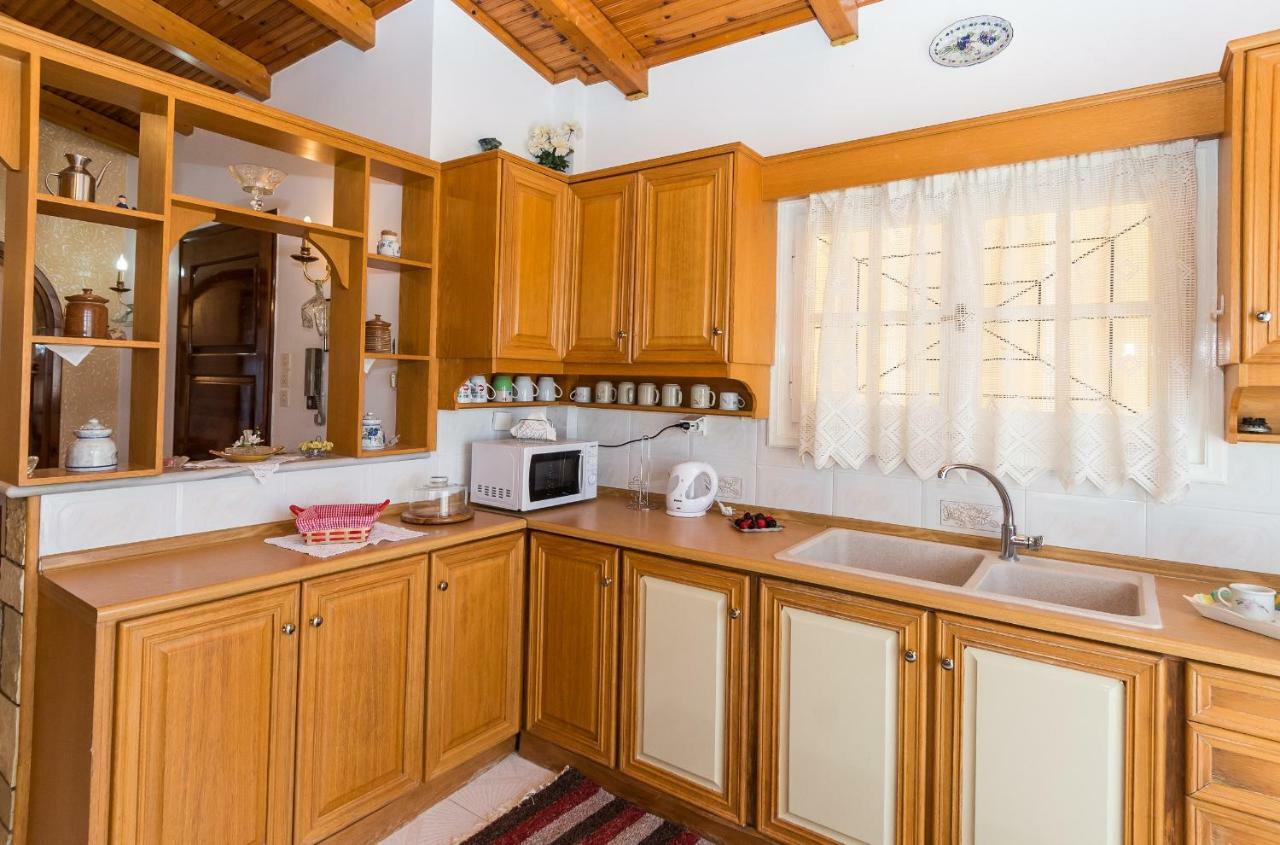 Villa Anna Apartments - 550M From The Beach, By Zantewize Vasilikí Екстериор снимка