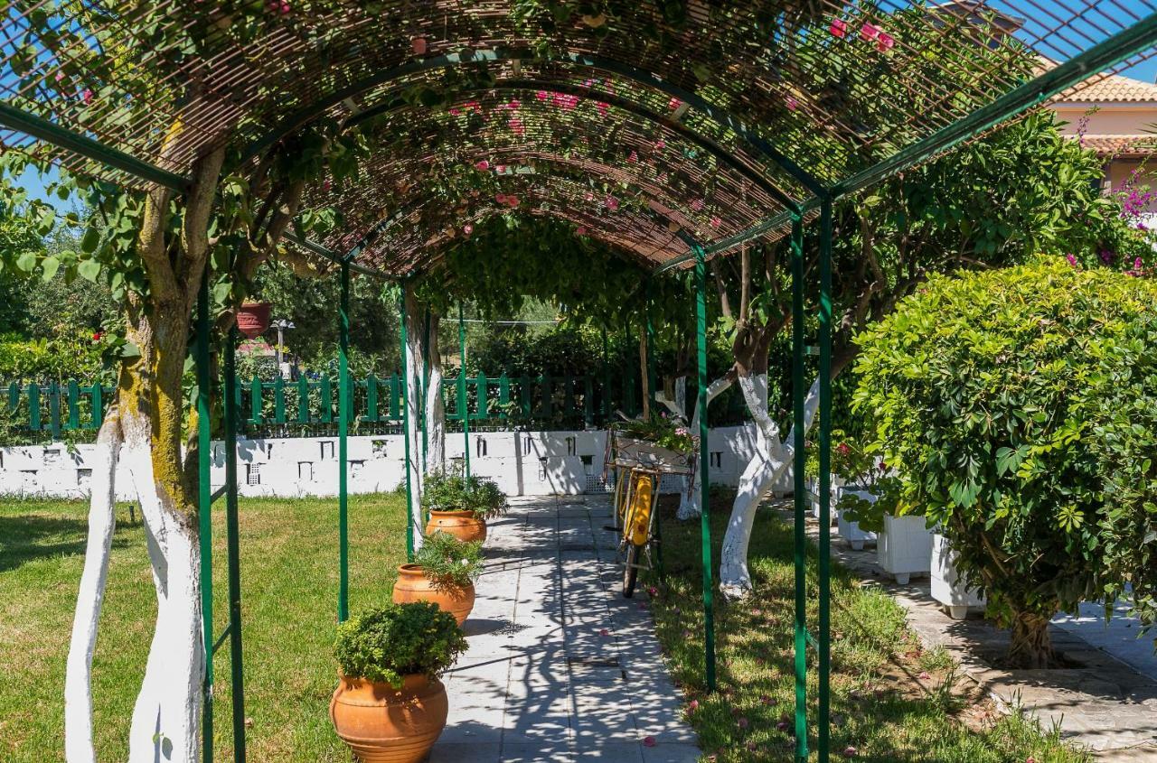Villa Anna Apartments - 550M From The Beach, By Zantewize Vasilikí Екстериор снимка